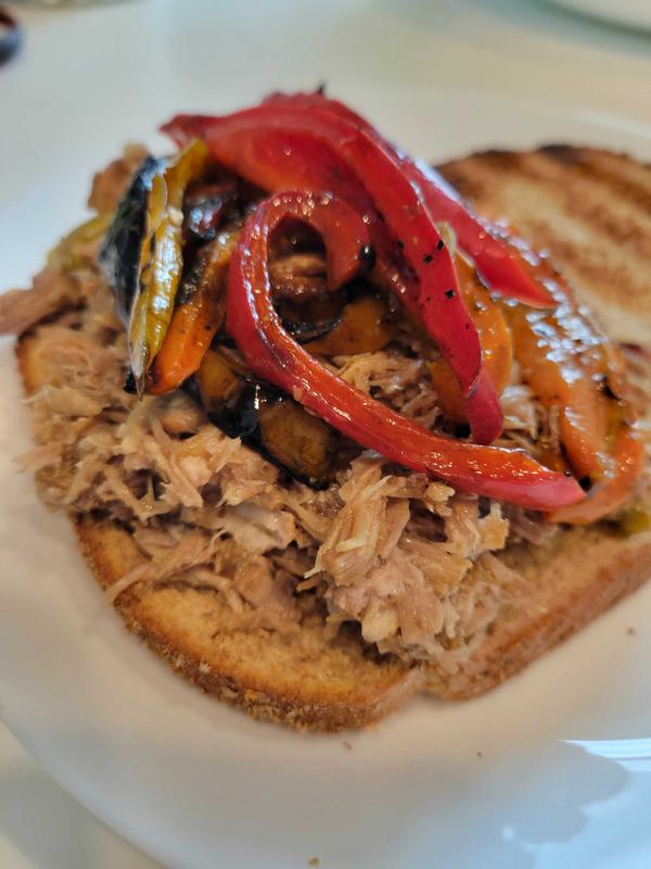 carnitas_sandwich